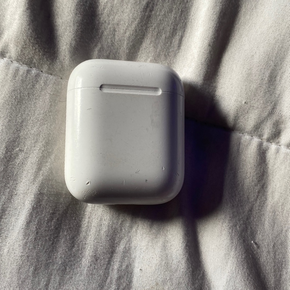 Gen 1 AirPods